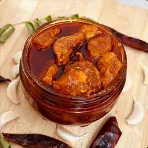 pandu mirapakaya chicken pickle